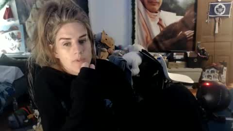 Katie online show from September 11, 2025, 3:50 am