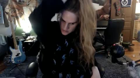 Snapshot of katiecutie_5 chatting on May 1, 2026, 3:55 am Katie online show from May 1, 2026, 3:55 am