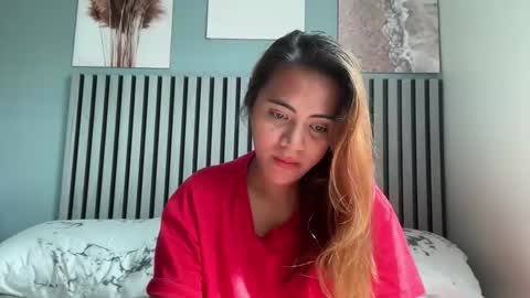 Snapshot of katiefrox_ chatting on November 9, 2025, 12:53 am katiefrox online show from November 9, 2025, 12:53 am
