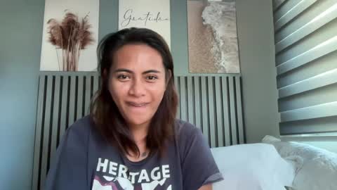 katiefrox  online show from July 18, 2026, 5:55 am