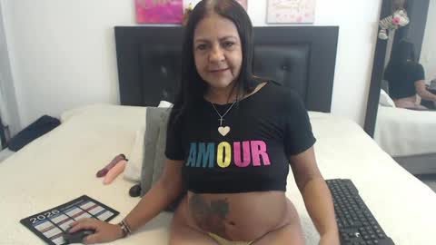 Snapshot of katiehotx chatting on March 30, 2026, 12:39 pm katie online show from March 30, 2026, 12:39 pm