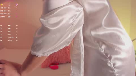 Snapshot of katiepeach_ chatting on October 6, 2025, 11:51 am Katy  IGPeach kat666 online show from October 6, 2025, 11:51 am