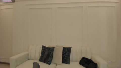 Kate Stonne online show from February 20, 2026, 11:22 am