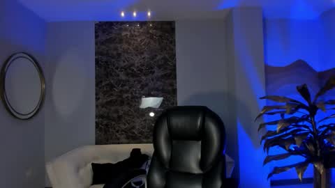 Kate Stonne online show from March 24, 2026, 11:04 am