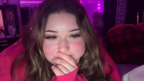 Snapshot of katiexjaxsonn chatting on December 10, 2024, 6:22 am katiexjaxsonn online show from December 10, 2024, 6:22 am