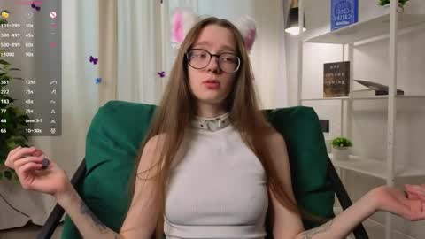 Scarlett online show from April 17, 2026, 7:55 am