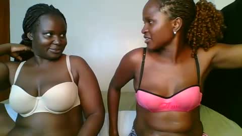 Snapshot of katirna chatting on October 24, 2025, 12:12 pm Kate online show from October 24, 2025, 12:12 pm