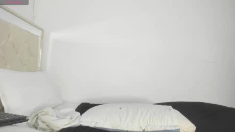 Snapshot of katitahotcam_ass chatting on September 25, 2025, 11:08 pm katita online show from September 25, 2025, 11:08 pm