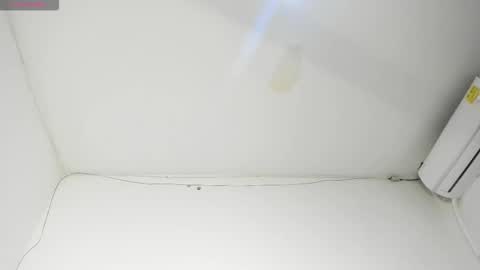 Snapshot of katitahotcam_ass chatting on October 21, 2025, 10:43 pm katita online show from October 21, 2025, 10:43 pm