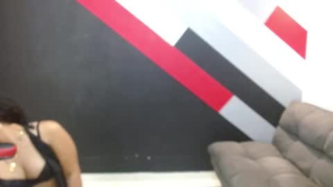 Katiuska online show from December 13, 2025, 7:53 pm