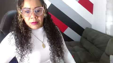 Katiuska online show from December 21, 2025, 5:53 pm