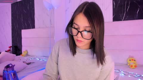KATIUSKA online show from December 24, 2024, 4:33 am