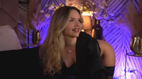 KatJolie online show from February 9, 2026, 7:40 pm