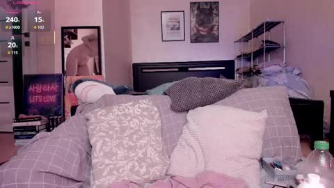katkittykate online show from May 23, 2026, 4:29 am
