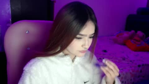Snapshot of katleen_v chatting on December 11, 2024, 4:28 am Katleen. online show from December 11, 2024, 4:28 am
