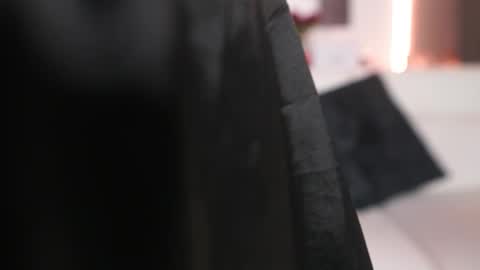 K A T L Y N  online show from February 9, 2026, 6:45 pm