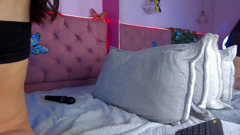 .... Katniss .... online show from December 20, 2024, 10:32 pm