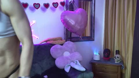 Katrin online show from February 12, 2025, 9:33 pm