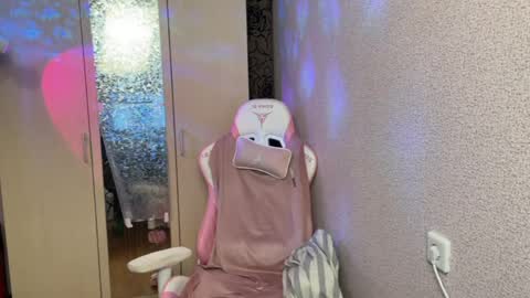   naked in pvt show 100 tk online show from April 25, 2026, 4:26 pm
