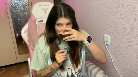   naked in pvt show 100 tk online show from April 27, 2026, 5:11 pm