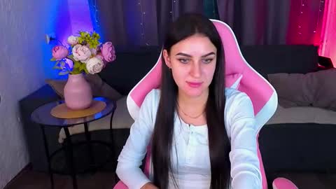 Snapshot of katrin_mur chatting on November 5, 2025, 1:11 pm Katrin online show from November 5, 2025, 1:11 pm