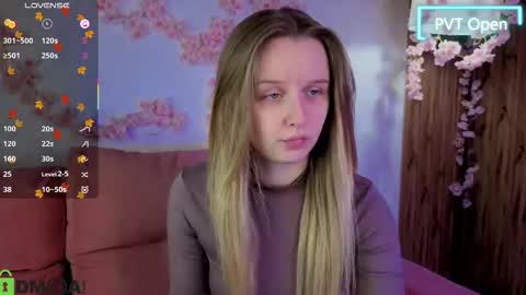 Snapshot of katrina_bail chatting on November 16, 2025, 1:11 am Katrina Bail online show from November 16, 2025, 1:11 am