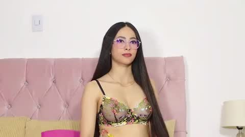 katrina clark online show from July 13, 2026, 9:28 pm
