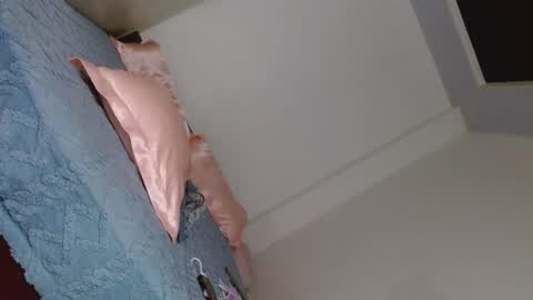 Snapshot of katrina_foxxx chatting on September 10, 2025, 7:30 am katrina_foxxx online show from September 10, 2025, 7:30 am