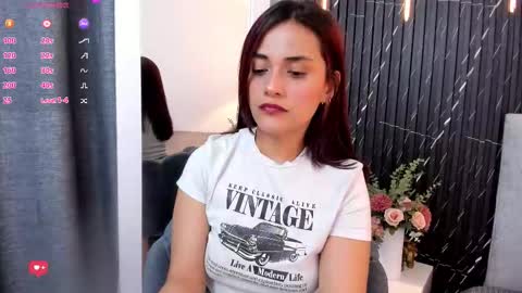 Keyla online show from October 17, 2025, 7:49 pm