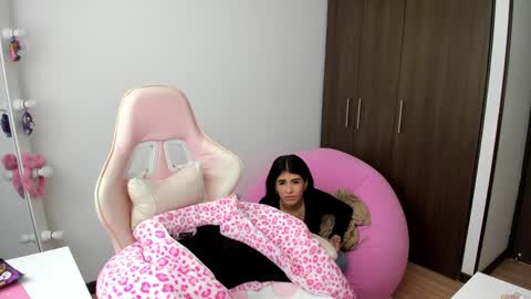 Katrin  online show from December 4, 2024, 3:21 pm