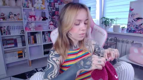 Katrin online show from October 17, 2025, 2:30 pm