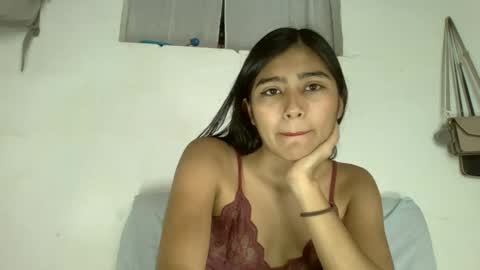 Snapshot of katrushca24 chatting on December 4, 2024, 3:21 pm kat online show from December 4, 2024, 3:21 pm