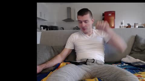 Snapshot of katsufr chatting on February 22, 2025, 1:13 pm demyx online show from February 22, 2025, 1:13 pm