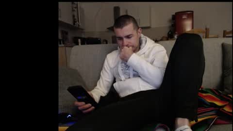 Snapshot of katsufr chatting on March 7, 2025, 5:49 pm demyx online show from March 7, 2025, 5:49 pm