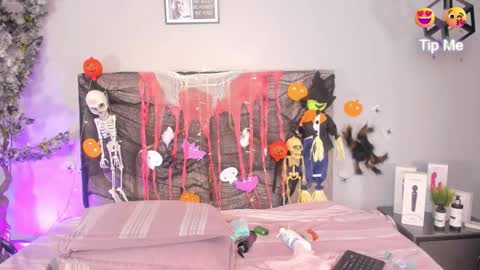 Snapshot of kattejordan chatting on October 26, 2025, 11:09 pm Katerine online show from October 26, 2025, 11:09 pm