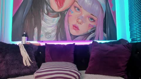 Katiia online show from January 14, 2025, 1:17 pm