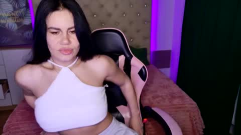 KattieSims online show from January 25, 2025, 4:13 am