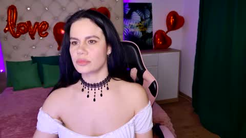 KattieSims online show from February 6, 2025, 6:02 pm