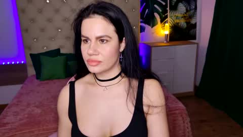 KattieSims online show from February 28, 2025, 4:21 am