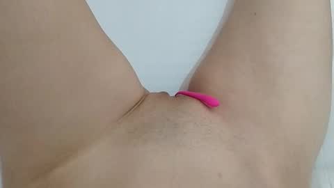 nikitta online show from October 12, 2025, 1:21 pm