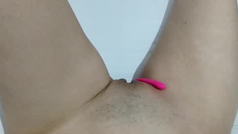 nikitta online show from October 15, 2025, 6:52 pm