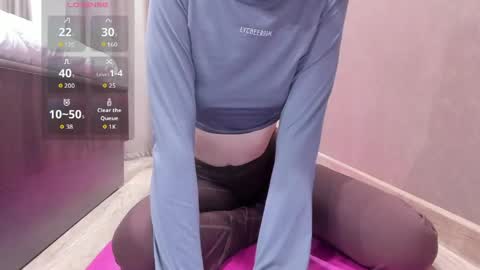 katty_blondy online show from March 21, 2026, 1:05 pm