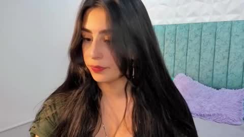 katty_love01 online show from September 11, 2025, 7:58 pm