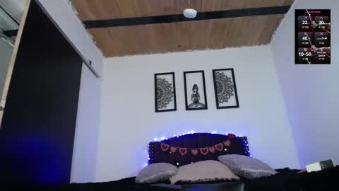 Snapshot of katty_pym chatting on February 26, 2026, 7:13 pm Katty online show from February 26, 2026, 7:13 pm