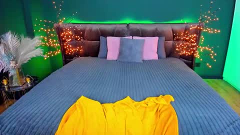 Snapshot of katty_rose8 chatting on September 16, 2025, 6:42 pm Katty online show from September 16, 2025, 6:42 pm