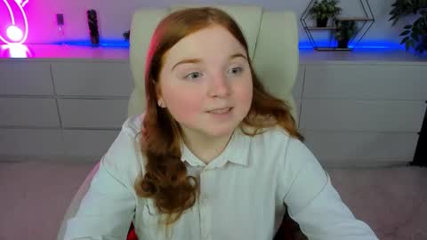 Snapshot of katty_rose8 chatting on October 5, 2025, 12:25 pm Katty online show from October 5, 2025, 12:25 pm