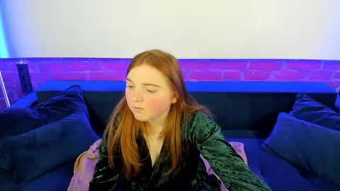 Snapshot of katty_rose8 chatting on October 18, 2025, 7:03 pm Katty online show from October 18, 2025, 7:03 pm