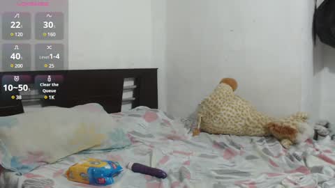 Snapshot of katty_skrim chatting on March 7, 2025, 4:35 am katty skrim online show from March 7, 2025, 4:35 am