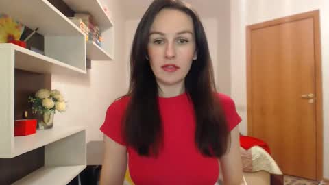 KattySapphire online show from February 18, 2026, 2:57 pm