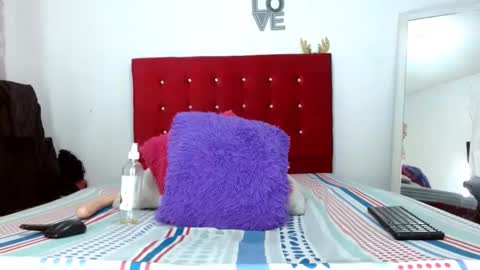 kattysex74 online show from December 19, 2024, 2:57 pm